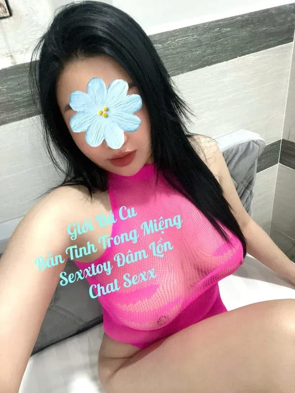 KHÁNH NGÂN - CÔ NÀNG  MẶT XINH VÚ TO FULL SERVICE [2609]