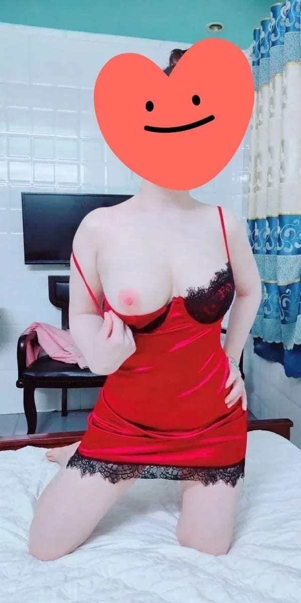 THÙY TRANG - DÂM - LAM TINH ĐIÊU LUYỆN