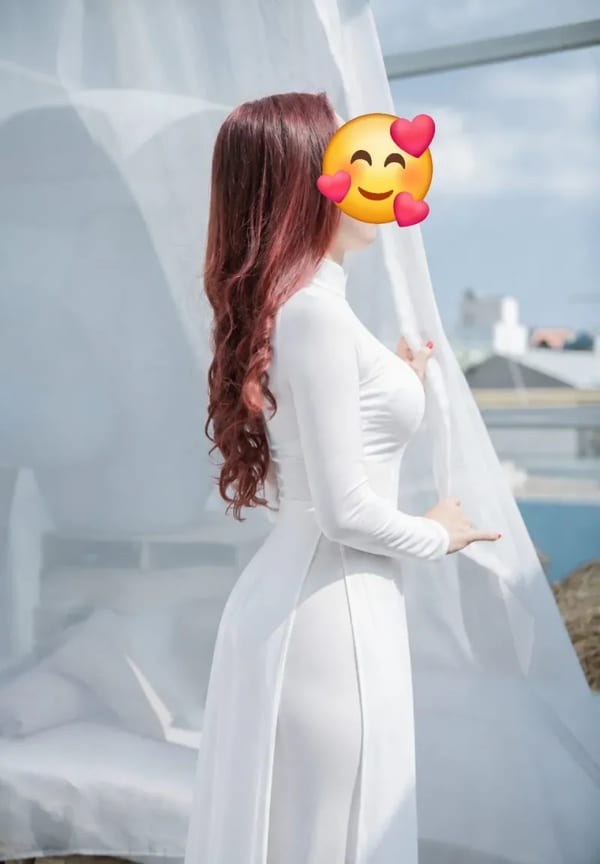 Ngọc nhi,dâm đãng ,nứng lồn.