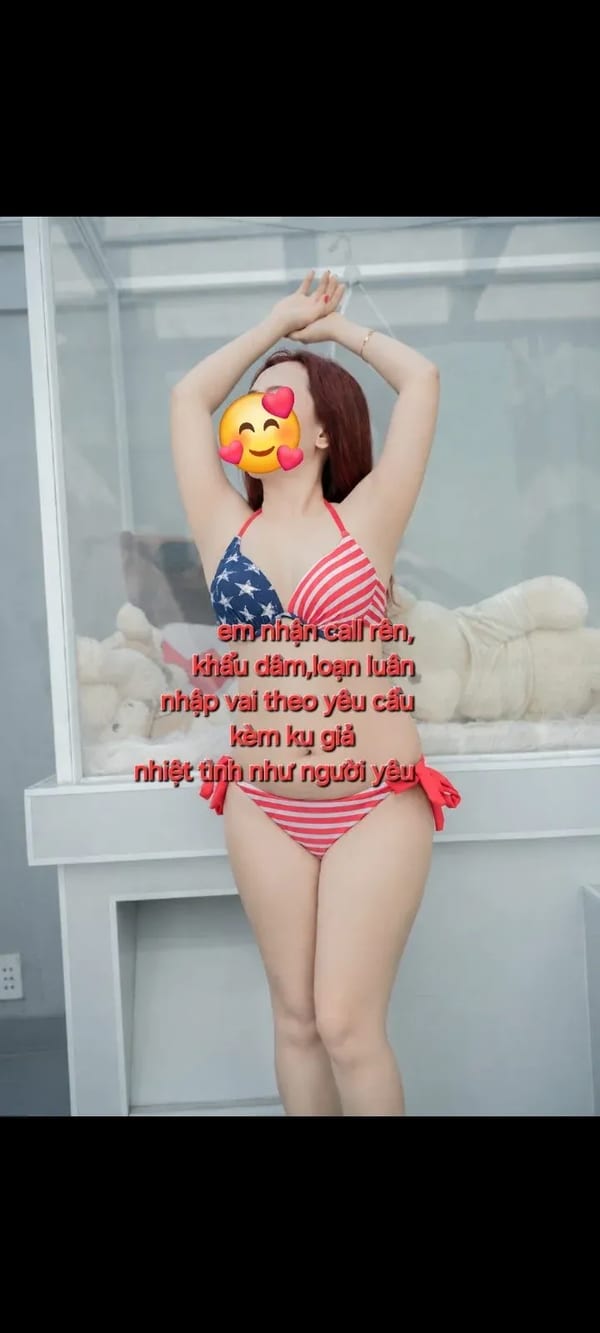 Nhi múp,da trắng,dâm.