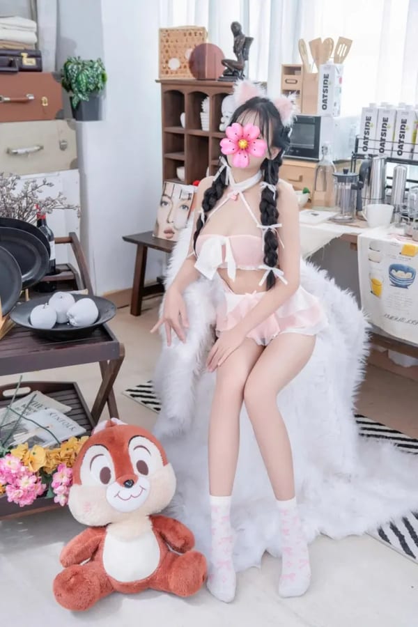 New Bé Như Ý 2k7 Xinh Xắn , Đáng Yêu,Dáng Đẹp, Ngực Căng Tròn 