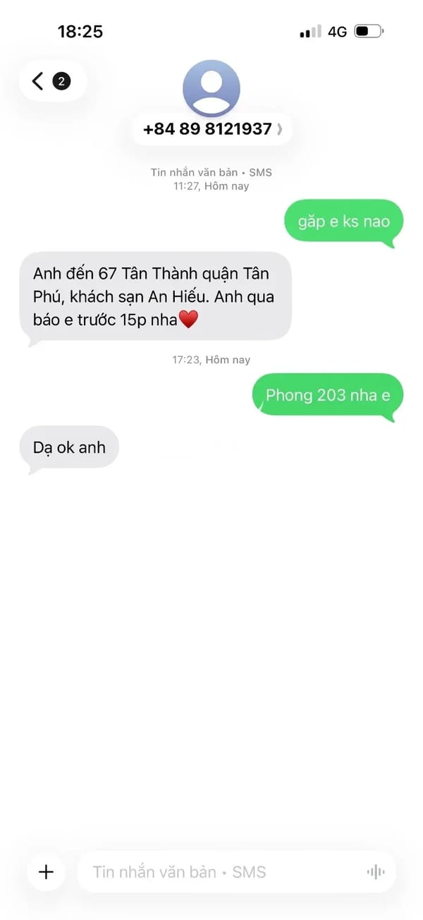 Em gái ngực đẹp, giao tiếp cởi mở thân thiện. Bú mút lâu và sâu, bím khít ấm nón — ảnh 2
