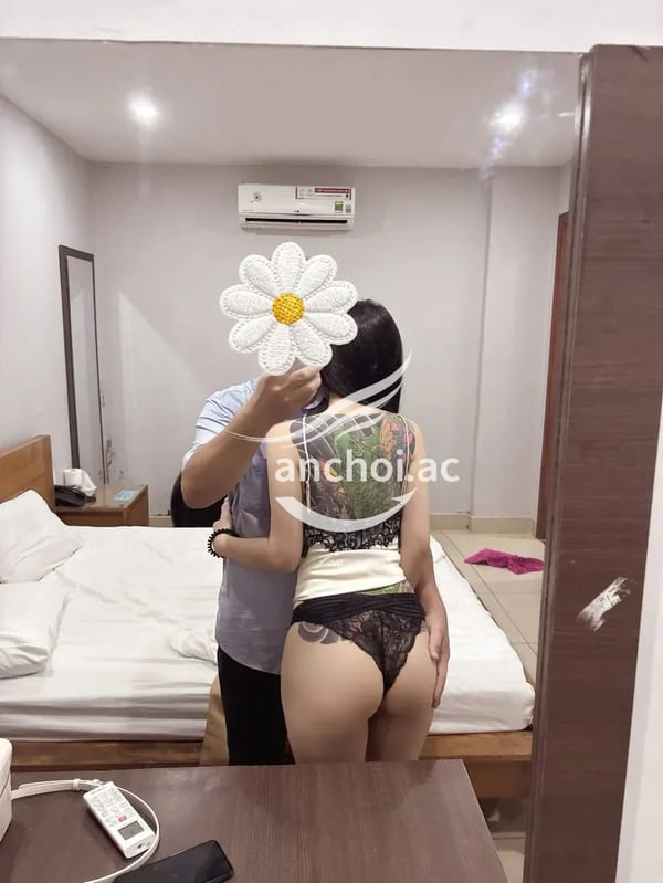 Cao ráo, trắng, xinh gái, cười duyên — ảnh 3