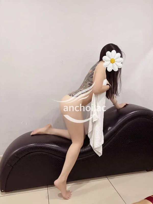 Cao ráo, trắng, xinh gái, cười duyên — ảnh 2