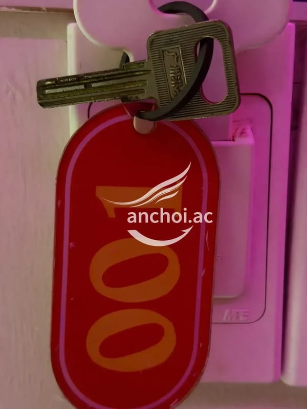 Bé nó xinh, nc rất dễ thương vv, làm tình khéo, bím se khít nha ae.rất xứng đáng — ảnh 4